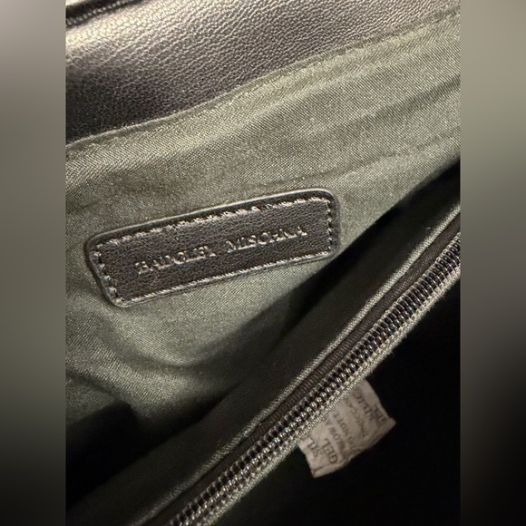 Badgley Mischka Black Quilted Chain Shoulder Bag - Picture 9 of 11